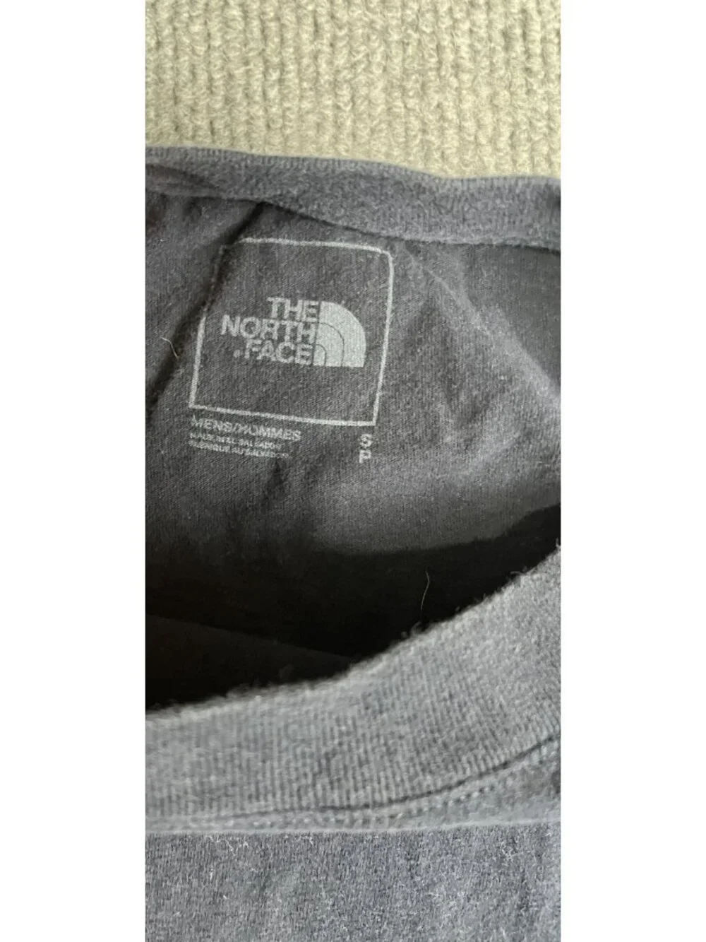 The North Face Mens Blue Long Sleeve Graphic Tee Size S